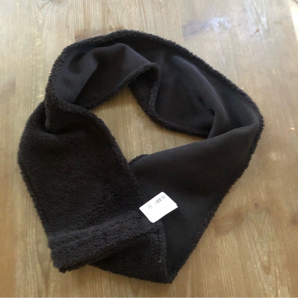 NWT $50 Lululemon Customizable Snap Scarf Skinny Fleece Black OS